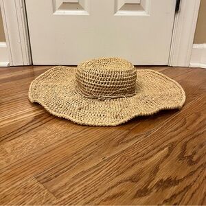 Helen Kaminski Wide Brim Floppy Woven 100% Raffia Straw Beach Hat Sun Hat